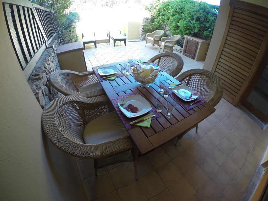 Luxury Apartment Sardegna Portisco Oda fotoğraf