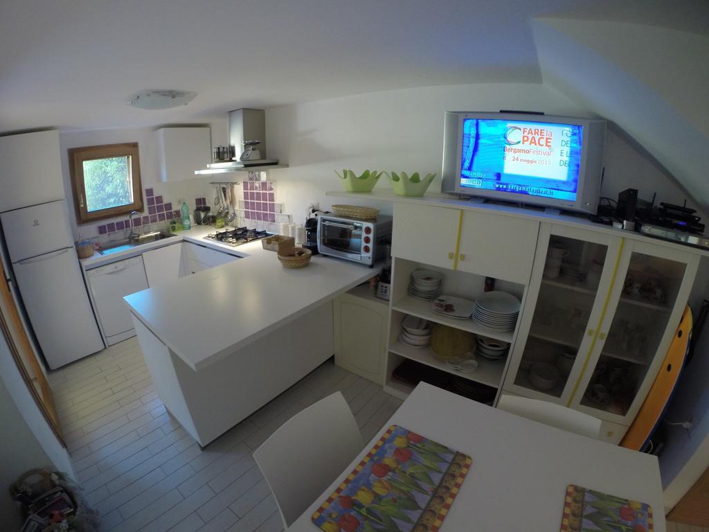 Luxury Apartment Sardegna Portisco Oda fotoğraf